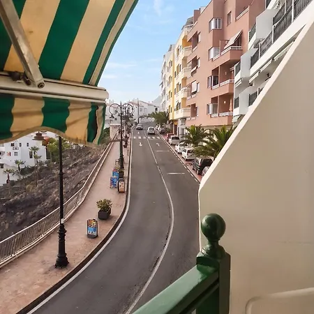 아파트 With Balcony In Santiago Del Teide 40 M² With Sea View